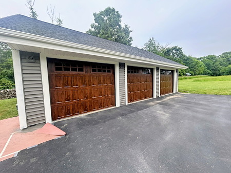 Why Vinyl & Aluminum Respond Differently to Coatings