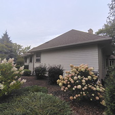 Cedar-Siding-Coating-Painting 2